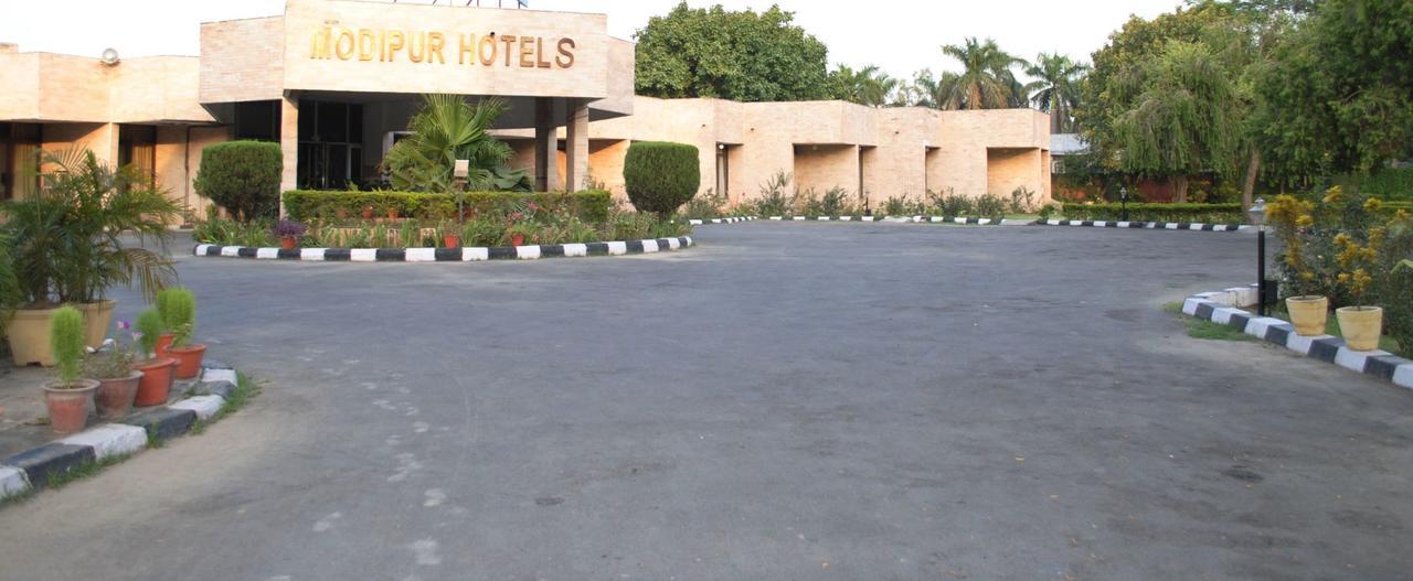 Modipur Hotel Rāmpur Exteriér fotografie